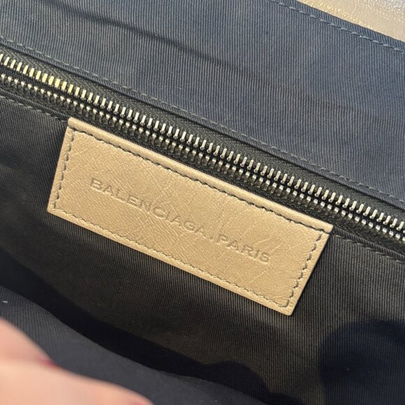 Balenciaga Multicolor Leather and Stingray Cherche Clutch - Picture 10 of 15